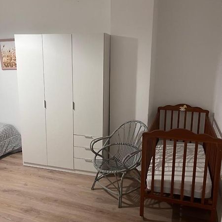 Apartamentos El Peligro Archidona Esterno foto