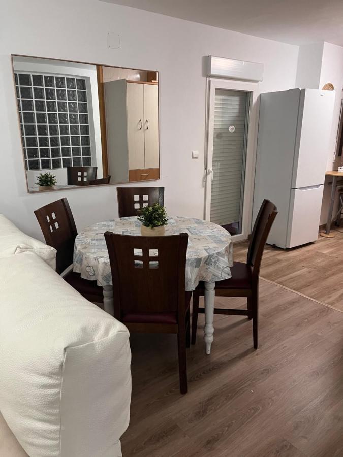 Apartamentos El Peligro Archidona Esterno foto
